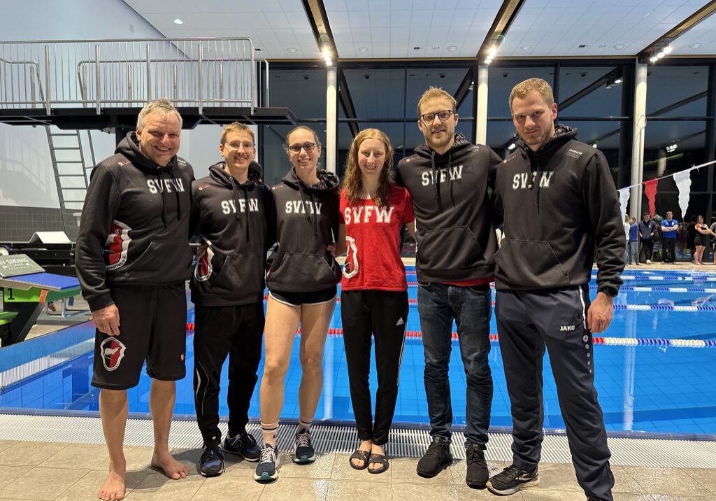 2C39DFEB-4857-4416-BBE8-7013F153BA0A_1_105_c